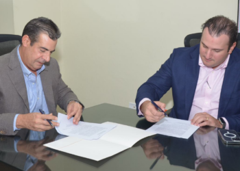 Gigantes del Cibao oficializan acuerdo con Telemedios Dominicanos