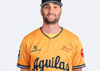 Águilas anuncian contratación del lanzador Tyler Viza