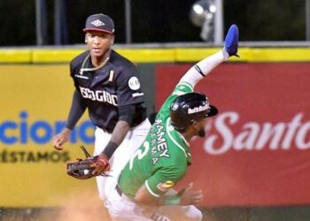 Estrellas buscan récord de 100 robos en expansión