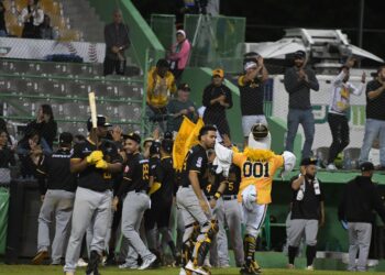 Águilas vienen de atrás y vencen a las Estrellas con hit oro de Starlin Castro