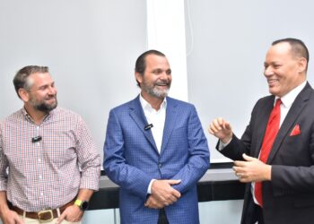 Leones devuelven alegría a sus fanáticos