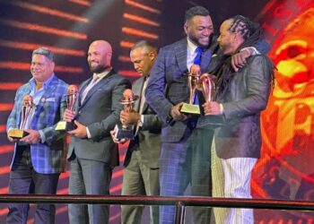 Icónicas luminarias alcanzan la inmortalidad del Salón de la Fama del Béisbol Latino