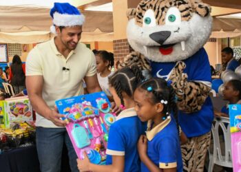 Licey celebra almuerzo anual en Hogar Doña Chucha