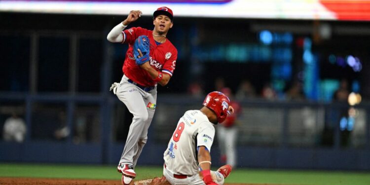 Licey cae ante Federales en cierre de fase regular