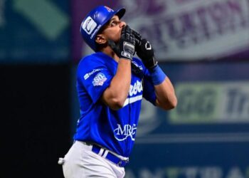 Ramón Hernández regresa con Acereros en México