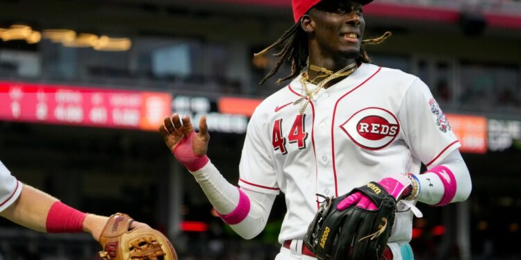 Elly, Ramírez, Julio, Espinal, Eloy y Gary pegan jonrón