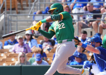 Miguel Andújar arde con su bate