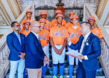 Igor Rodríguez es declarado padrino de los niños