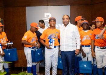 Samuel Pereyra da claves del éxito a los niños