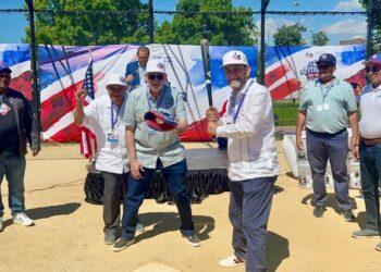 Arranca copa de béisbol Titanes del Caribe