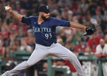 Sattle coloca a Yimi García en lista lesionados