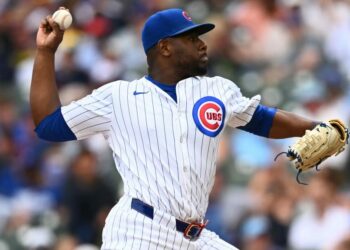 Cubs dejan libre al relevista Héctor Neris