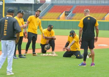 Gran armonía en inicio de las prácticas oficiales de las Águilas Cibaeñas