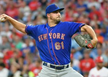 Estrellas anuncian pichers abridores Lowther y Lockett