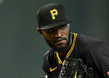 Piratas colocan a Domingo Germán para asignación