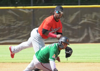 Leones cierran pretemporada con victoria sobre Estrellas