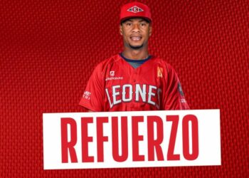 Escogido firma al zurdo Miranda y completa sus refuerzos