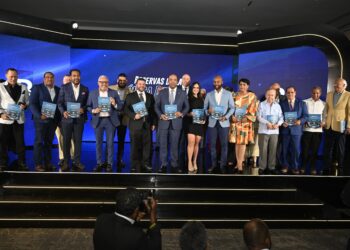 Banreservas pone en circulación el libro Reservas de la Crónica Deportiva Dominicana