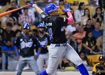 Moyers brilla en blanqueada del Licey sobre Águilas