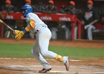 Peguero guía remontada en sexta victoria seguida del Licey
