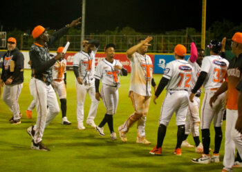 Toros dejan las Águilas en el terreno