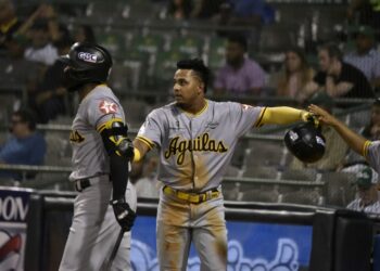 Estrellas cortan racha ganadora de Águilas al vencer 4-2