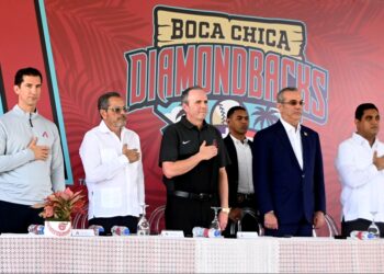 Arizona Diamondbacks inaugura su academia en  RD con la presencia del presidente Luis Abinader