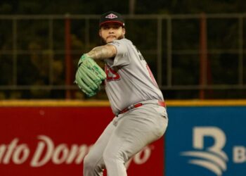 Leones consiguen décima victoria y extienden racha ganadora