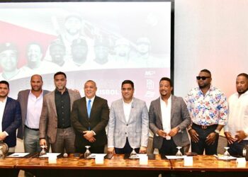 Grandes leyendas del béisbol conforman el equipo de trabajo del Clásico Mundial 2026