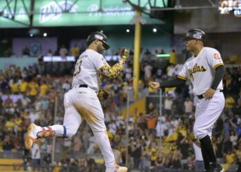 Las Águilas  blanquean a las Estrellas