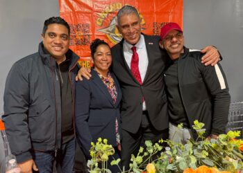 Ministro de Deportes y Cónsul dominicano en NY inauguran remozamiento del Grand Slam de El Bronx