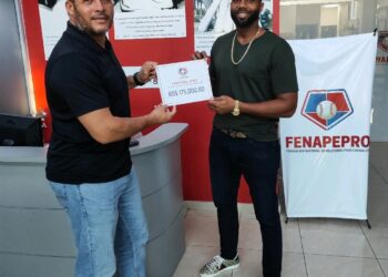 FENAPEPRO bonifica a jugadores más destacados de LIDOM