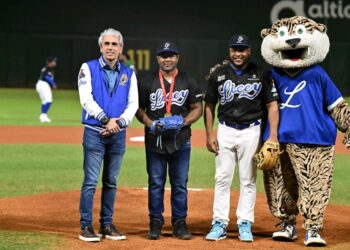 Licey rinde homenaje al campeón olímpico, Félix Díaz