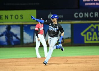 Licey gana tercero en línea