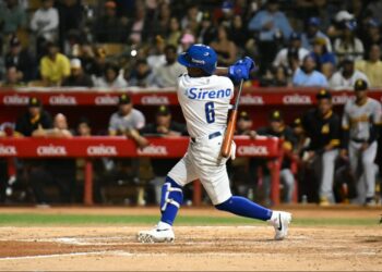 Licey somete a Águilas en inicio del round robin