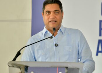 Atletas están contentos con Kelvin Cruz