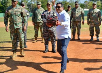 Kelvin Cruz ofrece respaldo a los Juegos Militares