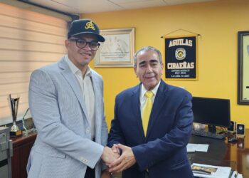 Las Águilas Cibaeñas refuerzan su estructura con la designación de René Francisco y Gian Guzmán