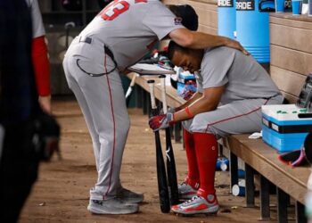 Preocupa el lento comienzo de temporada de Rafael Devers