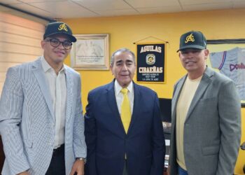 Águilas refuerzan su identidad ganadora con Urueta al mando y movimientos estratégicos en agencia libre