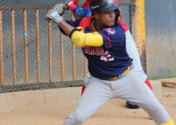 Darling Siri: Versatilidad y Experiencia para el Infield de los Rieleros