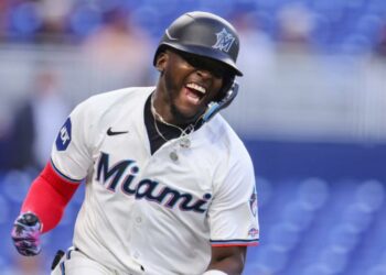 Ronny Simon el dominicano 940 en debutar en Grandes Ligas