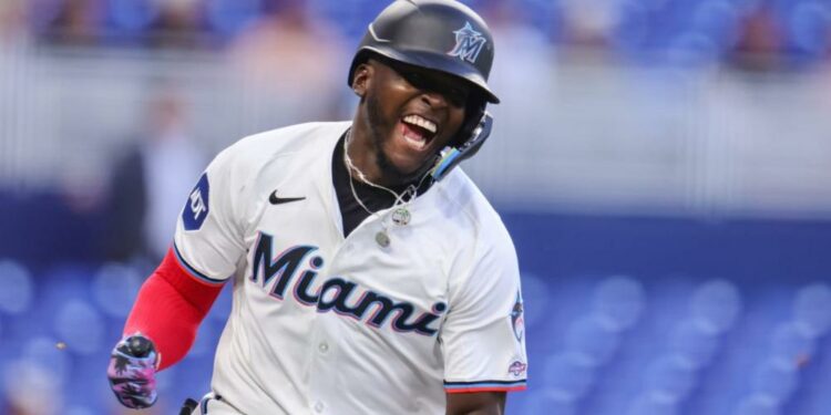 Ronny Simon el dominicano 940 en debutar en Grandes Ligas