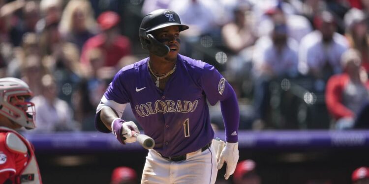 Adael Amador conecta su primer cuadrangular en Grandes Ligas