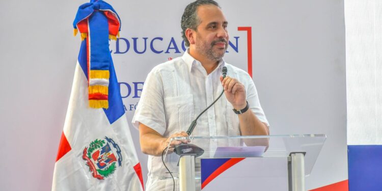 INEFI presentará plan de promoción del béisbol escolar en Nueva York