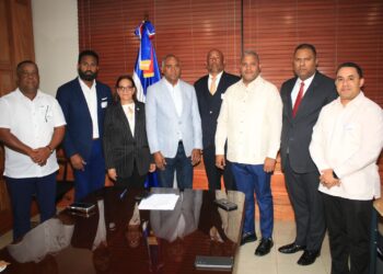 AIBI entrega propuesta de la Ley Solidaridad para el béisbol