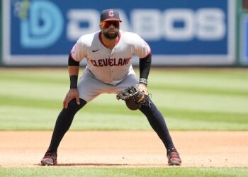 El subestimado Carlos Santana que rinde mucho