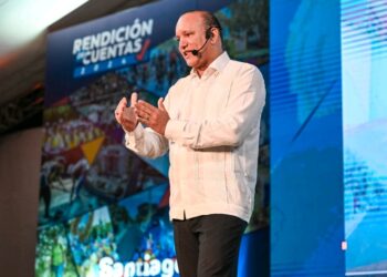 Rendición de cuentas: Ulises impulsa la transformación de Santiago a través del deporte