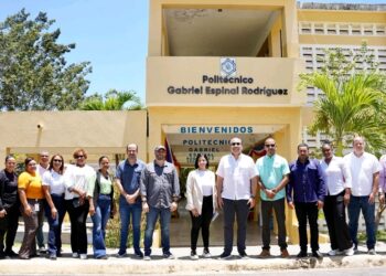 Inefi reafirma su compromiso con el deporte escolar en todo el país