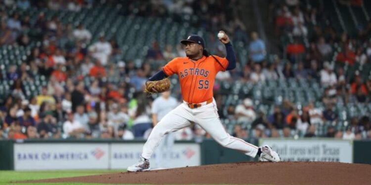 Framber Valdez fija récord de Astros con 12 ponches en 5 entradas